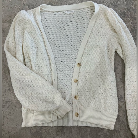 eyelet cardigan and vest set - Picture 2 of 3